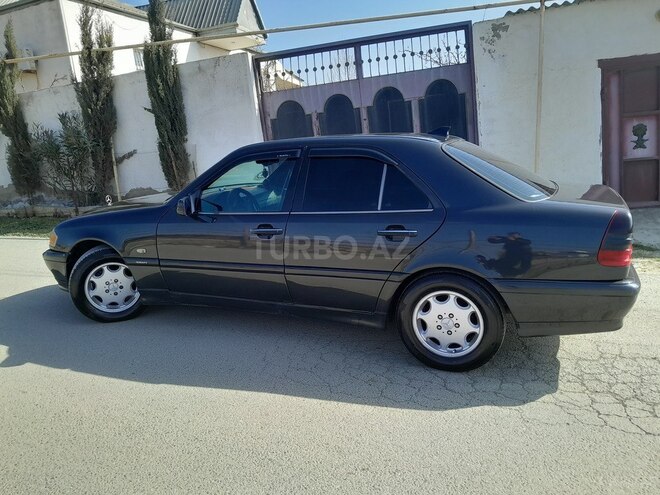 Mercedes C 180 1995, 225,000 km - 1.8 л - Bakı