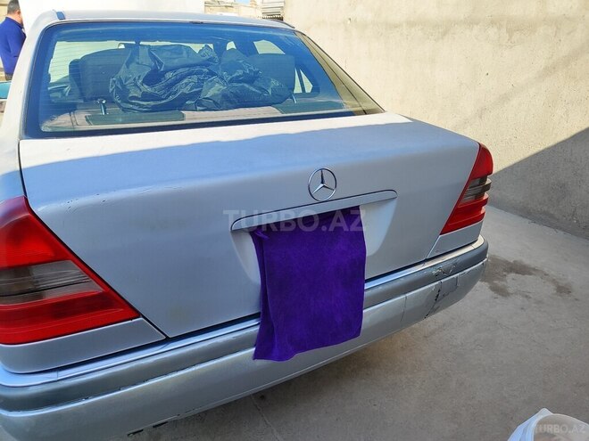 Mercedes C 220 1994, 318,000 km - 2.2 л - Sumqayıt