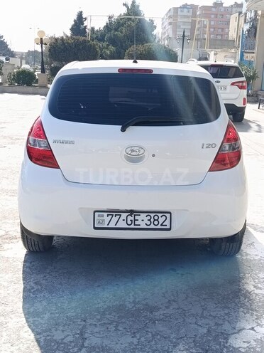 Hyundai i20 2011, 220,000 km - 1.4 l - Bakı