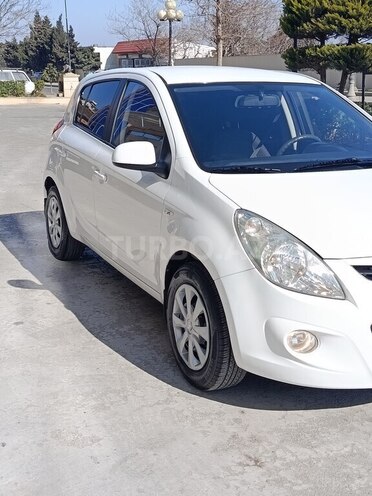 Hyundai i20 2011, 220,000 km - 1.4 l - Bakı