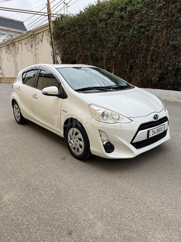 Toyota Aqua 2016, 218,000 km - 1.5 l - Bakı