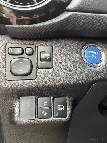 Toyota Aqua 2016, 218,000 km - 1.5 l - Bakı