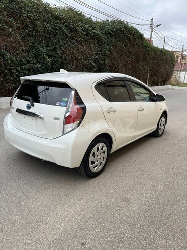 Toyota Aqua 2016, 218,000 km - 1.5 l - Bakı