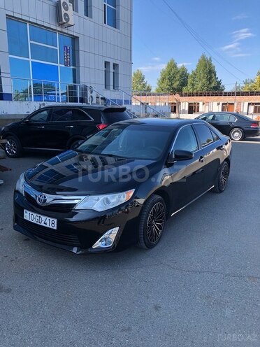 Toyota Camry-2