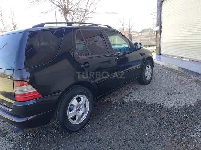 Mercedes ML 320 1998, 280,000 km - 3.2 l - Masallı