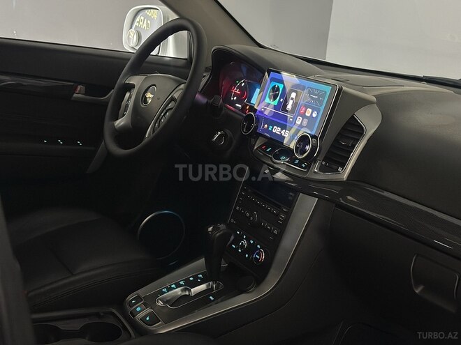 Chevrolet Captiva-12