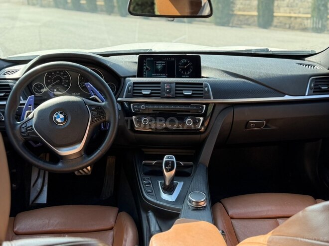 BMW 330-3
