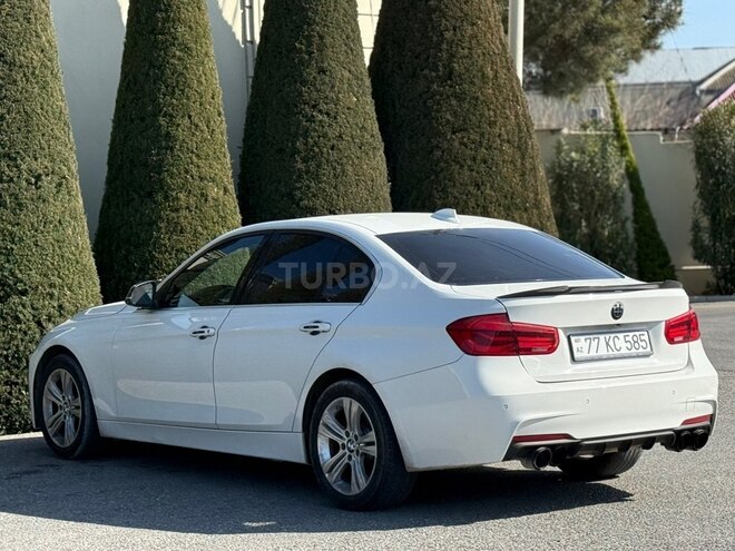BMW 330-8