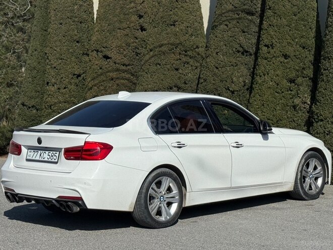 BMW 330-7