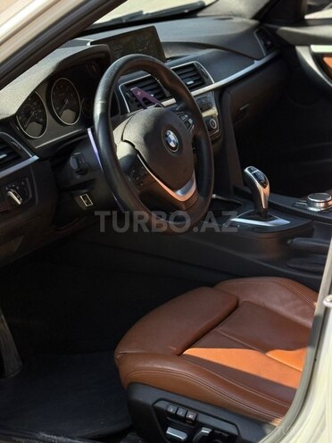 BMW 330-12