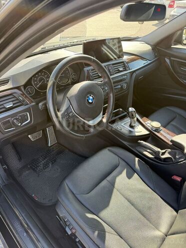 BMW 330 2015, 212,000 km - 2.0 l - Bakı