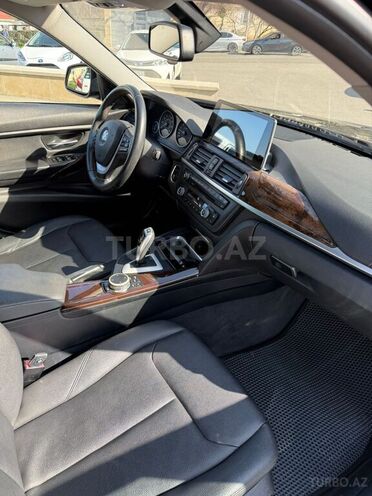 BMW 330 2015, 212,000 km - 2.0 l - Bakı