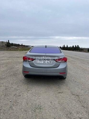 Hyundai Avante 2014, 175,230 km - 1.6 л - Siyəzən