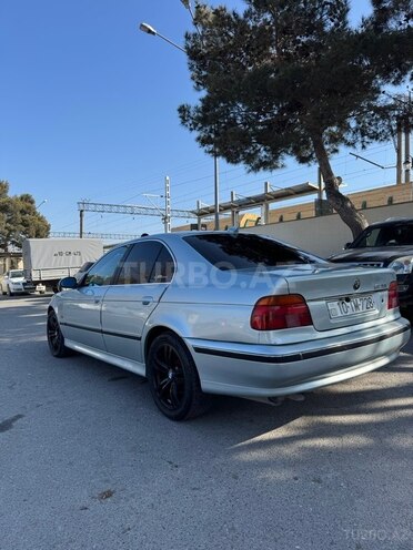 BMW 528 1996, 452,525 km - 2.8 l - Bakı