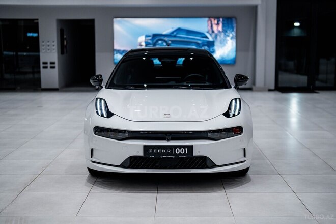 ZEEKR 001-2