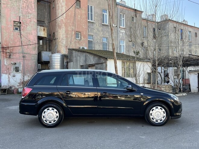 Opel Astra 2009, 297,000 km - 1.4 l - Bakı