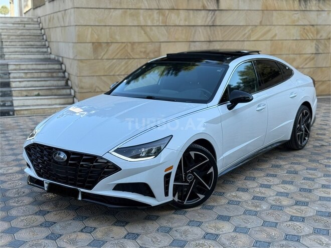 Hyundai Sonata-1