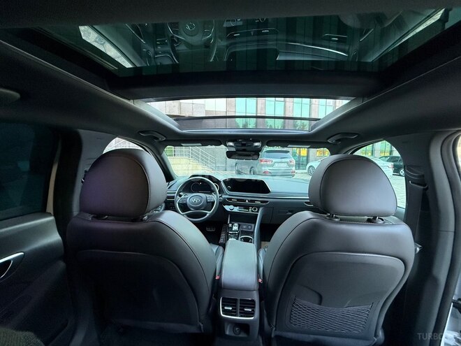 Hyundai Sonata-10