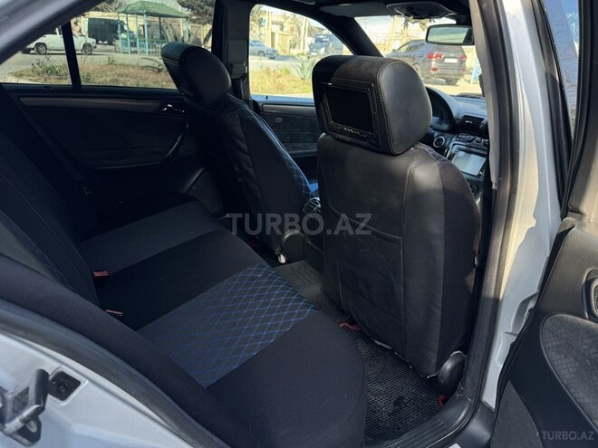 Mercedes C 240 2000, 398,000 km - 2.6 л - Bakı