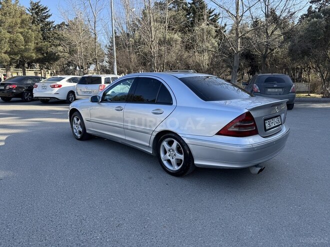 Mercedes C 240 2000, 398,000 km - 2.6 л - Bakı