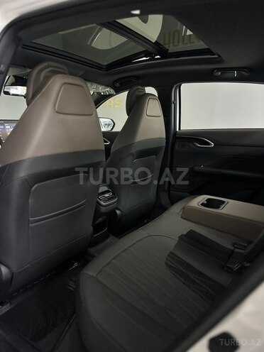 Changan Lamore-19