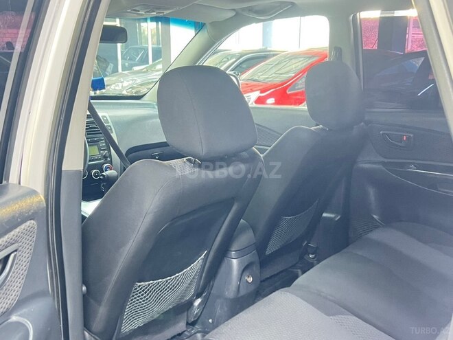 Hyundai Tucson-24