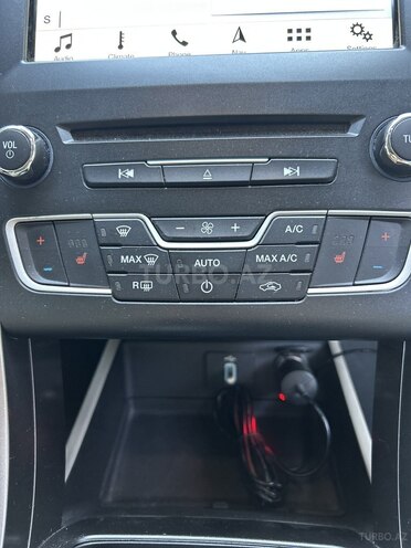 Ford Fusion (North America) 2018, 186,000 km - 2.0 l - Bakı