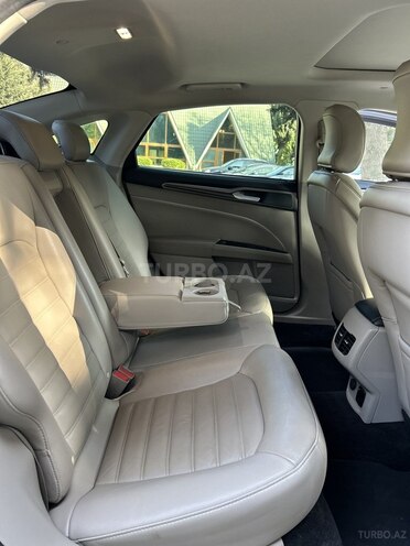 Ford Fusion (North America) 2018, 186,000 km - 2.0 l - Bakı