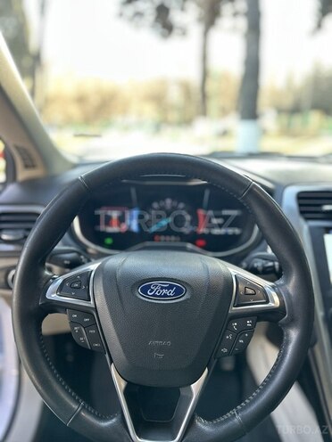 Ford Fusion (North America) 2018, 186,000 km - 2.0 l - Bakı