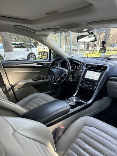 Ford Fusion (North America) 2018, 186,000 km - 2.0 l - Bakı