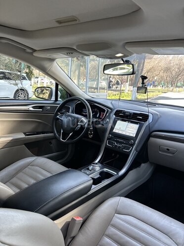 Ford Fusion (North America) 2018, 186,000 km - 2.0 l - Bakı