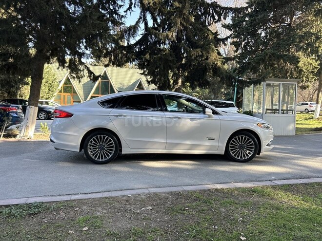 Ford Fusion (North America) 2018, 186,000 km - 2.0 l - Bakı