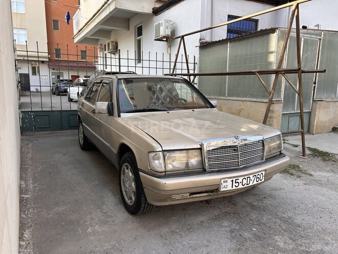 Mercedes 190 1988, 200,000 km - 2.0 л - Bakı