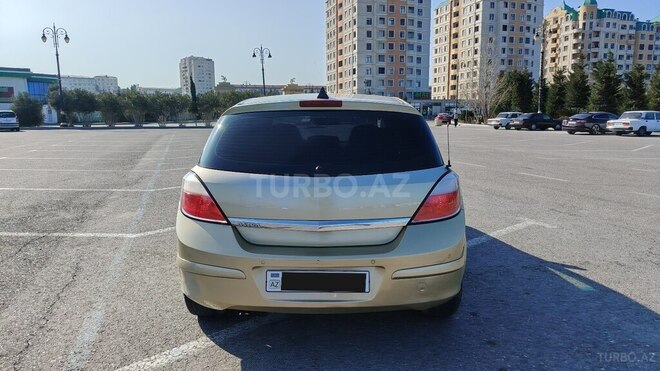 Opel Astra 2004, 233,000 km - 1.4 l - Sumqayıt