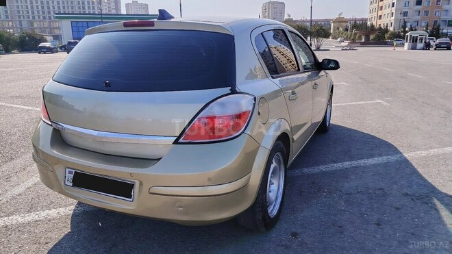 Opel Astra 2004, 233,000 km - 1.4 l - Sumqayıt