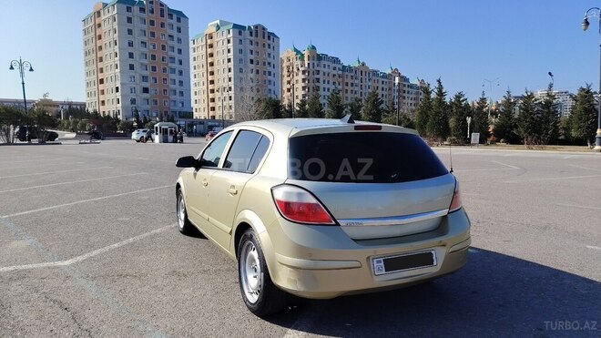 Opel Astra 2004, 233,000 km - 1.4 l - Sumqayıt