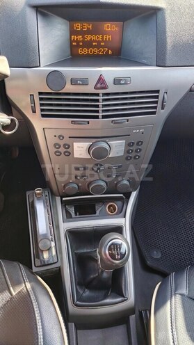 Opel Astra 2004, 233,000 km - 1.4 l - Sumqayıt