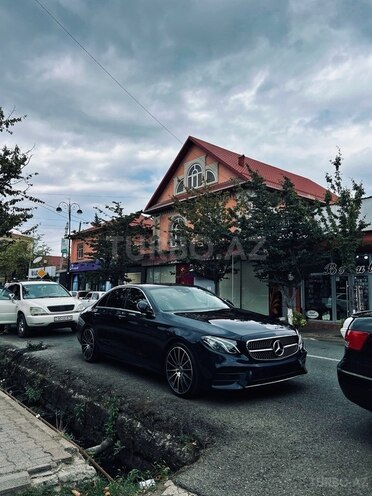 Mercedes E 220 d 2017, 271,000 km - 2.0 l - Bakı