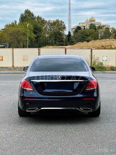 Mercedes E 220 d 2017, 271,000 km - 2.0 l - Bakı
