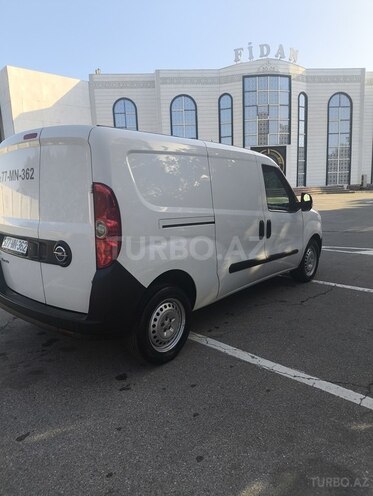 Opel Combo-8