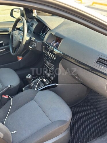 Opel Astra 2007, 227,000 km - 1.4 l - Bakı
