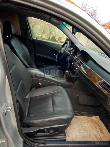 BMW 530 2006, 221,000 km - 3.0 l - Zaqatala