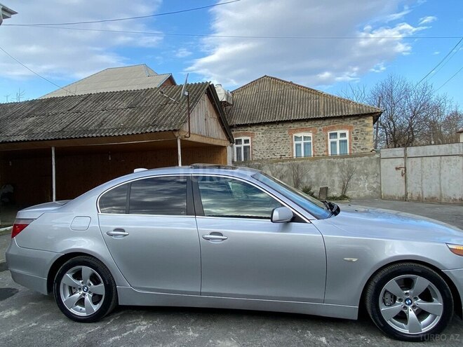 BMW 530 2006, 221,000 km - 3.0 l - Zaqatala