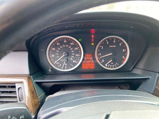 BMW 530 2006, 221,000 km - 3.0 l - Zaqatala