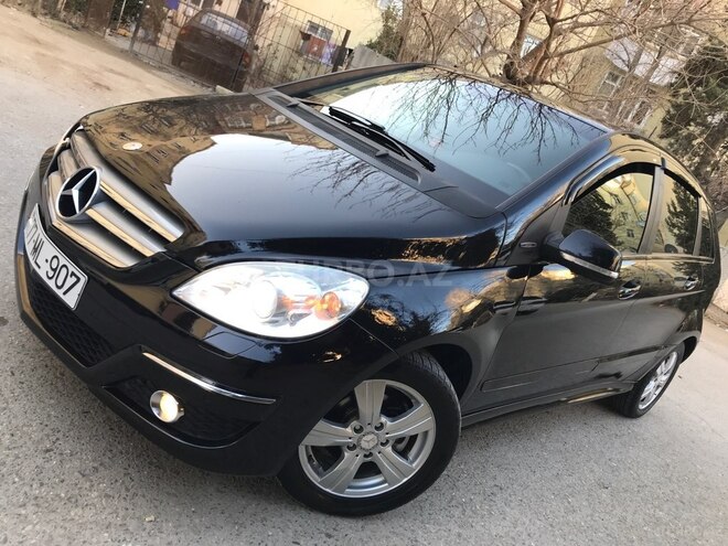 Mercedes B 180 2011, 146,000 km - 1.6 l - Sumqayıt