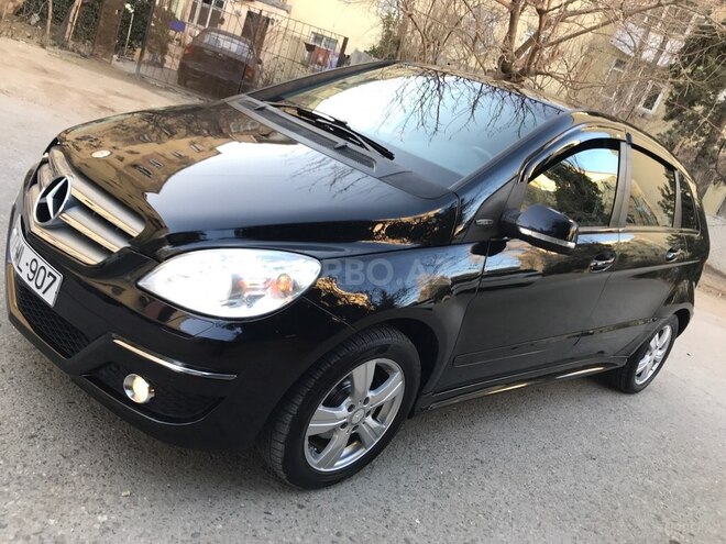 Mercedes B 180 2011, 146,000 km - 1.6 l - Sumqayıt