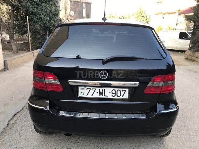 Mercedes B 180 2011, 146,000 km - 1.6 l - Sumqayıt