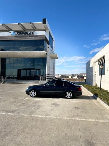 Mercedes E 220 2006, 320,000 km - 2.2 l - Masallı