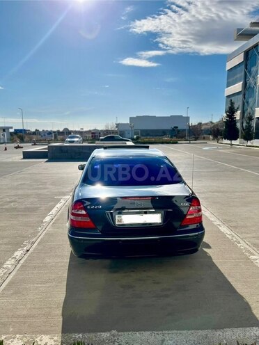Mercedes E 220 2006, 320,000 km - 2.2 l - Masallı