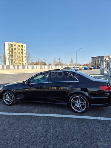 Mercedes E 300 2012, 377,000 km - 3.0 l - Yevlax